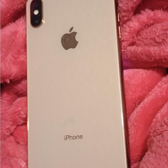Rose Gold Apple iPhone XS Max 64gb - Picture 11 of 12